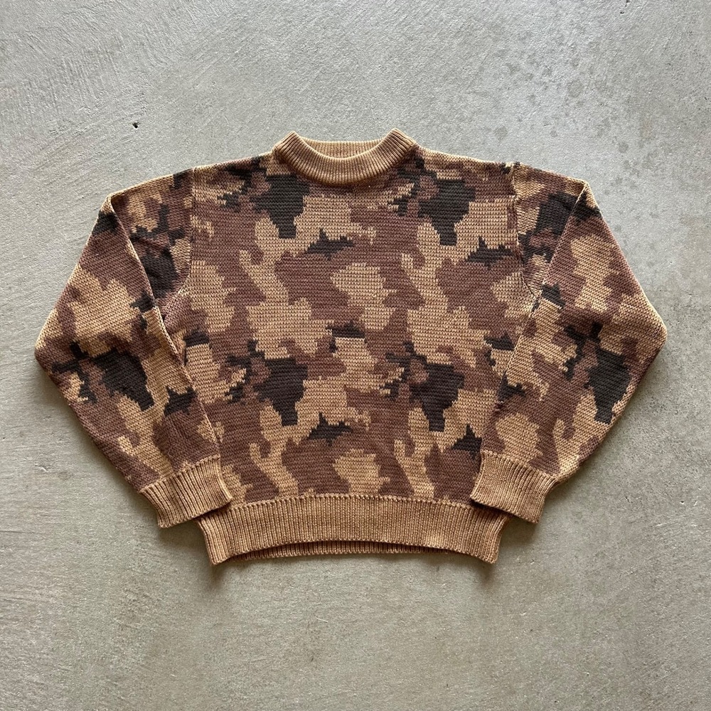 Vintage 80s Black Sheep Camo Sweater Size Medium Brown Knit Pullover Camouflage